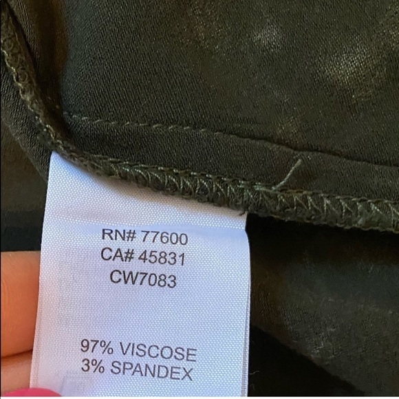 Chaser Vintage Forest Green/Smoke Blk Button Down - Picture 6 of 6